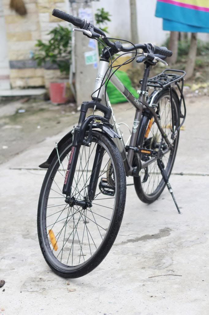 Bán 1 chiêc xe MTB nguyên chiếc của hãng KHS giá tốt đây.