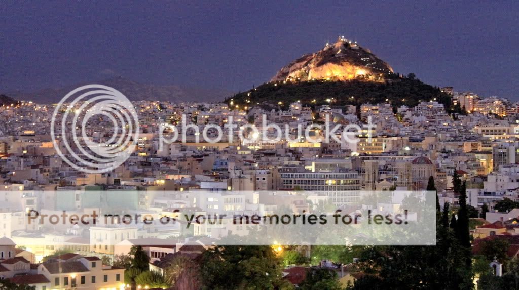 http://i946.photobucket.com/albums/ad302/Tanmel0809/24%20hours%20in%20Athens/IMG_5489_.jpg