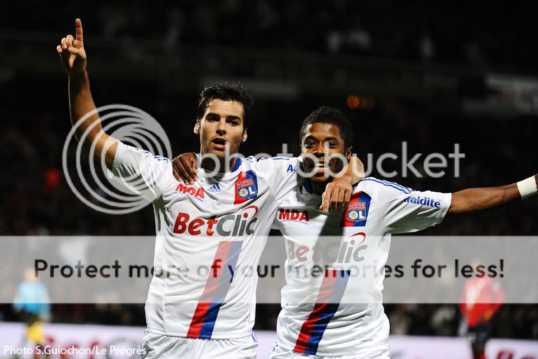 http://i946.photobucket.com/albums/ad307/amandine69/Yoann%20Gourcuff/24839.jpg